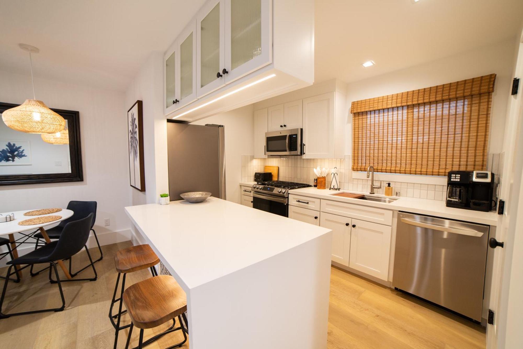 Surf Casita - Luxury Beach Home - Steps To Ocean & Walk To Everything ニューポート・ビーチ エクステリア 写真